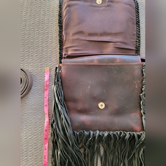 Countryside Co. Fringe Boot Stitch Crossbody Bag - Picture 12 of 13
